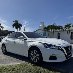 2019 Nissan Altima