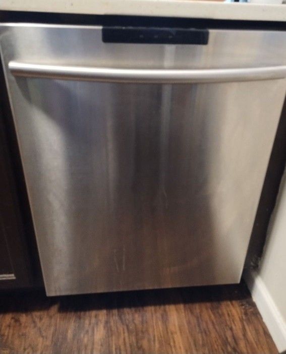 Samsung Dishwasher-PICK UP ONLY 