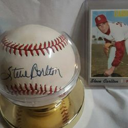 1970 Topps Steve Carlton w) Signed Baseball