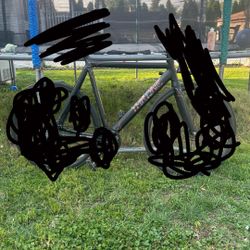 throne frame set 