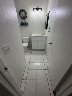 Vanity bathroom cabinets