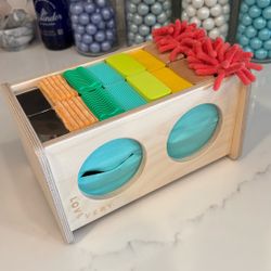 Lovevery Montessori Sensory Box
