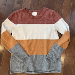 Women’s Sweater, Like New - Size Medium $15