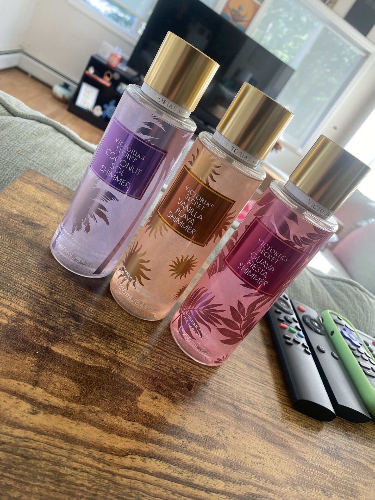 VS shimmer Body Sprays