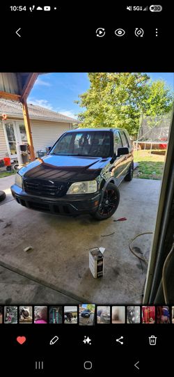 Looking for Honda CR-V 1st gen