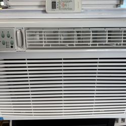 Keystone 18,000 BTU Window Air Conditioner -Used