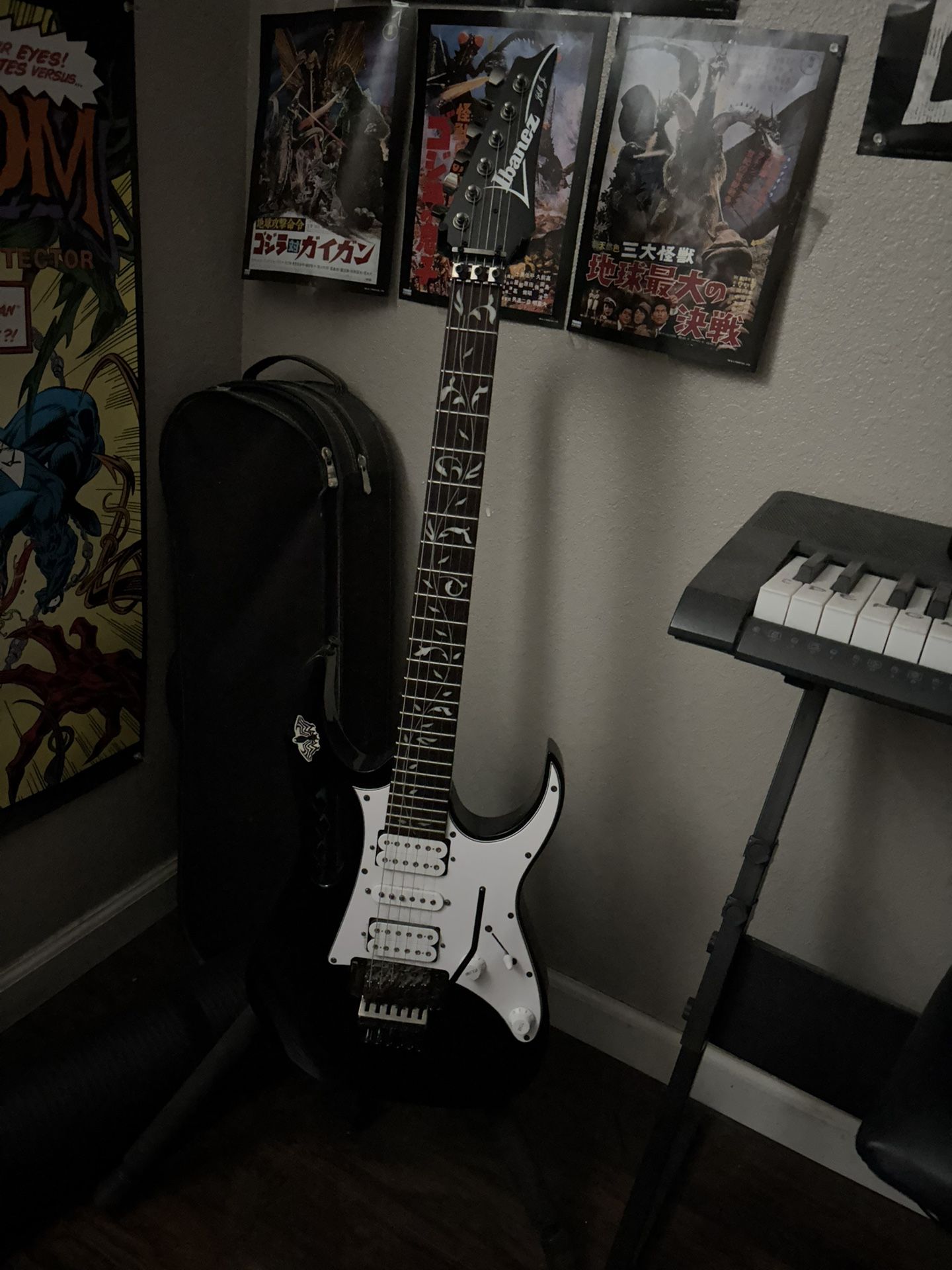 Black Ibanez Jem Jr With Hardshell Case And Strap
