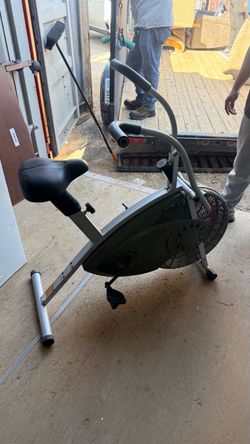 Air Resistance Fan Exercise Bike – Adjustable Seat – Works