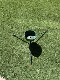 Very nice Christmas tree stand