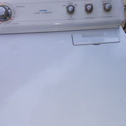 Whirlpool Gas Dryer Super Capacity And Heavy Duty Works Exelent 