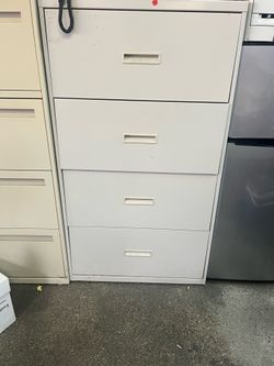 4  Drawer File Cabinet
