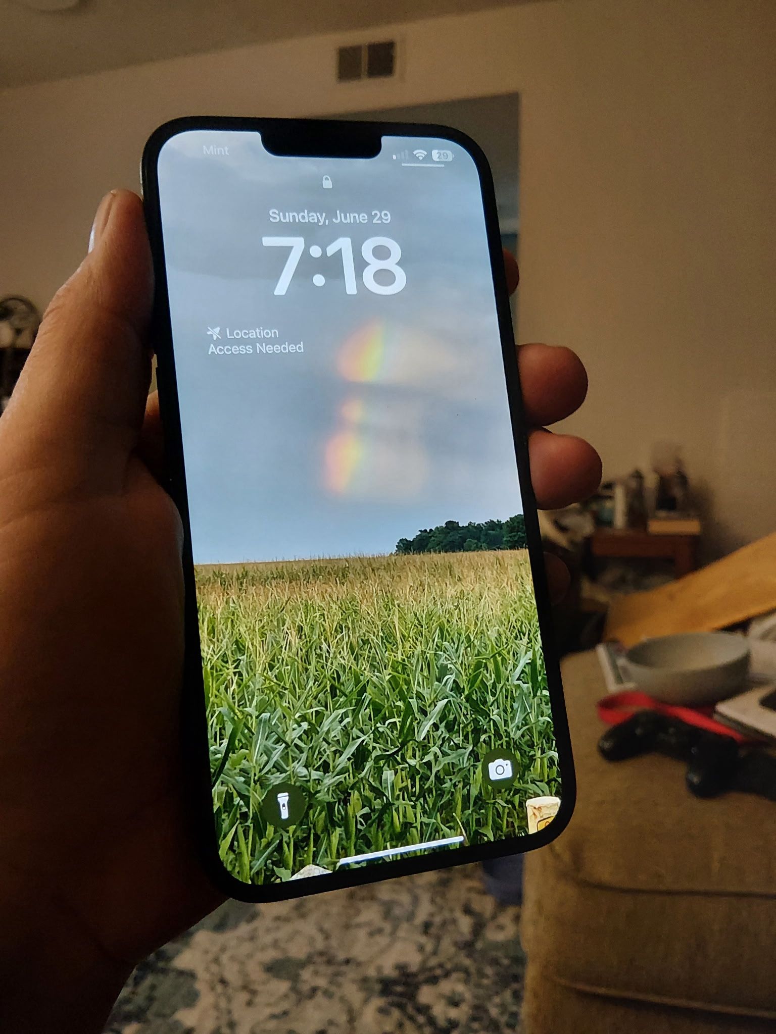 iPhone 14 Plus 98% Battery