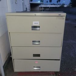 Filing Cabinet 