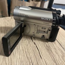 SONY HANDYCAM DIGITAL VIDEO RECORDER