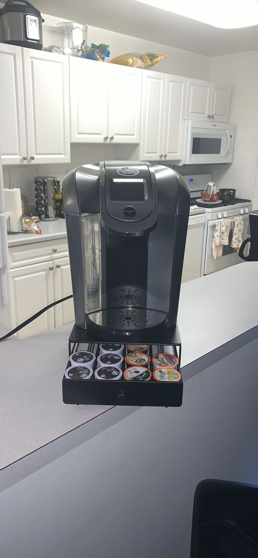 Keurig 2.0 and K-cup stand