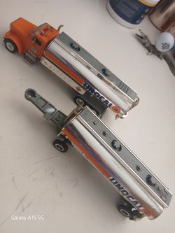 Die-Cast Tanker Truck