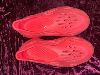 Yeezy Foam Runners