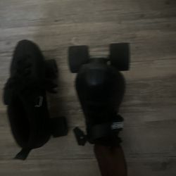 Chicago Bull Skates  Size 11