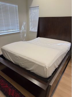 Adjustable mattress and base (queen)