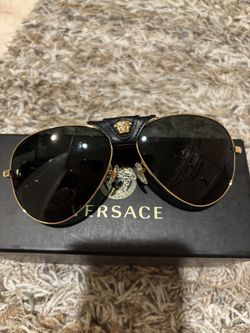 Sunglasses 😎 Versace
