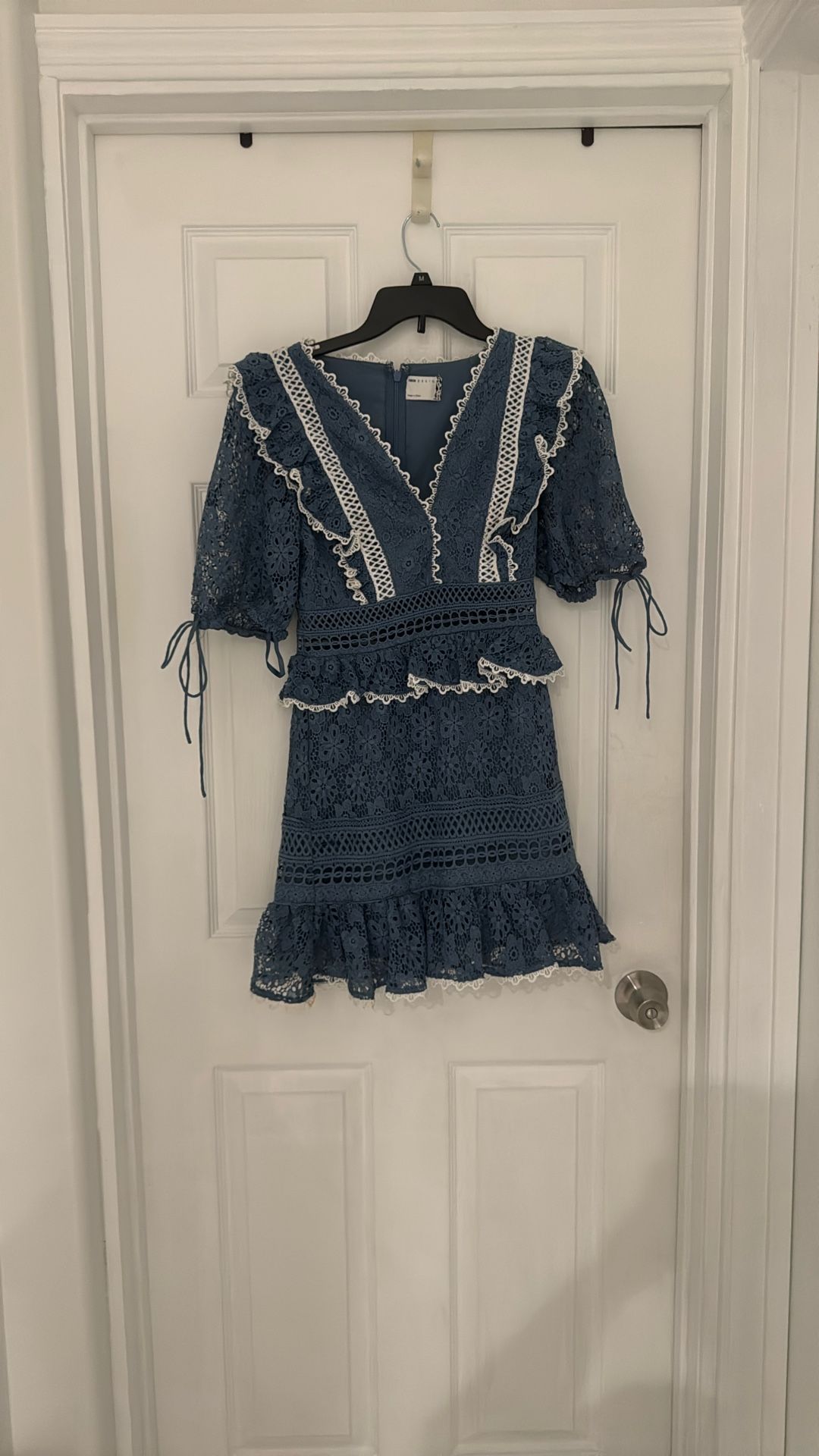 Size 4 Women’s Dress