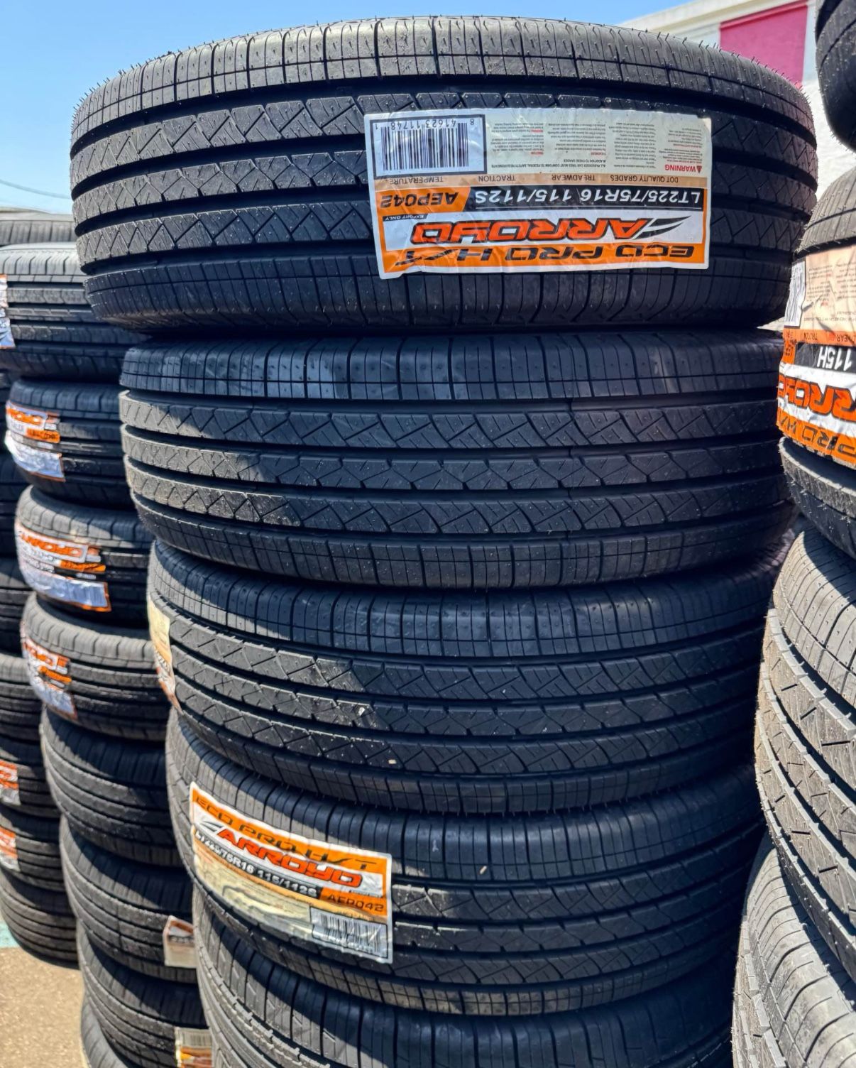 Vendo 225/75/R16 LT arroyo Nuevas Instaladas Y Balmecdas Las 4 Por $430