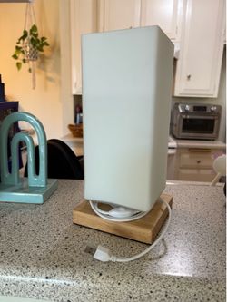 Square shaped glass lamp with dimmer