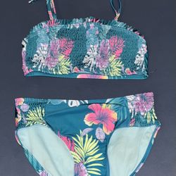 Girls 16/18 2 piece swim