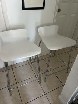 White Bar Stools