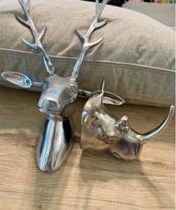 Animal Heads Wall Decor (Rhino and Deer)