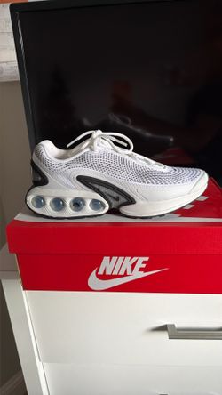 Brand New Nike Air Max DN