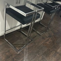 Bar Stools 