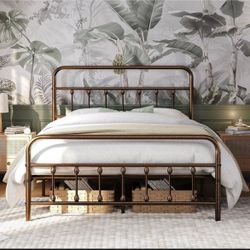 Classic Metal Platform Bed Frame Mattress Foundation with Victorian Style Iron-Art Headboard/Footboard/Under Bed Storage/No Box Spring Needed/Queen Si