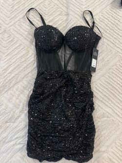 Fashion nova dress xs