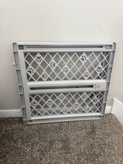 Doggie gate