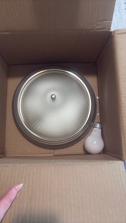 Light fixture