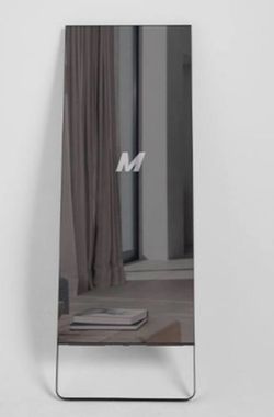 Lululemon Pelton The Mirror