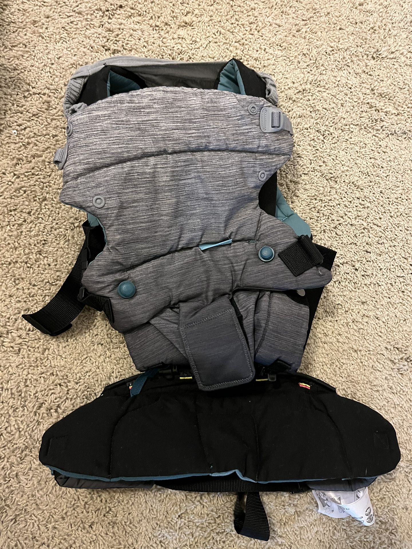 Infantino Baby Carrier With Good 