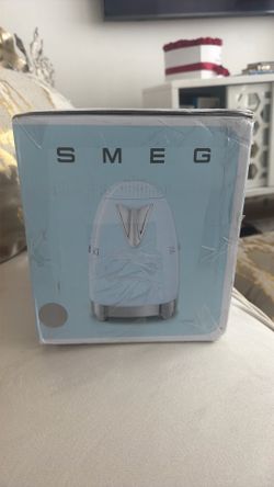 SMEG kettle