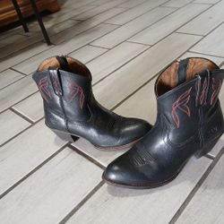 Ariat Darlin Boots Size9B (Only Worn Twice)