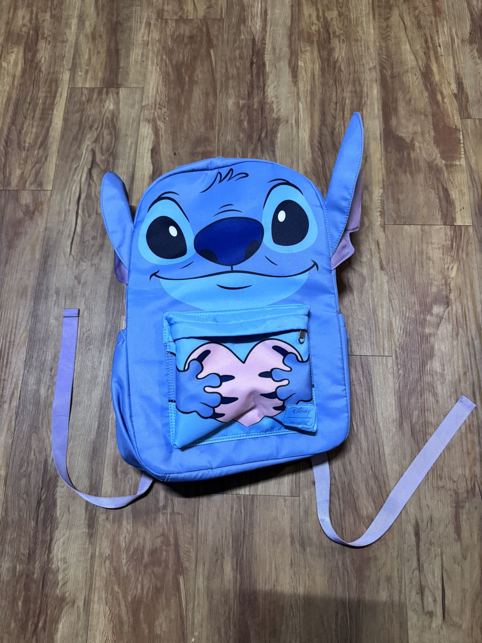 Disney Loungefly Lilo & Stitch Clutching Heart Backpack Full  display picture 2