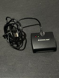 Iogear USB Smart Card Access Reader