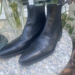 DOLCE&GABBANA BOOTS SIZE 9