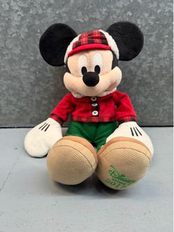 Mickey Mouse Plush – Holiday Edition 2017