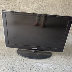 Samsung 48in TV