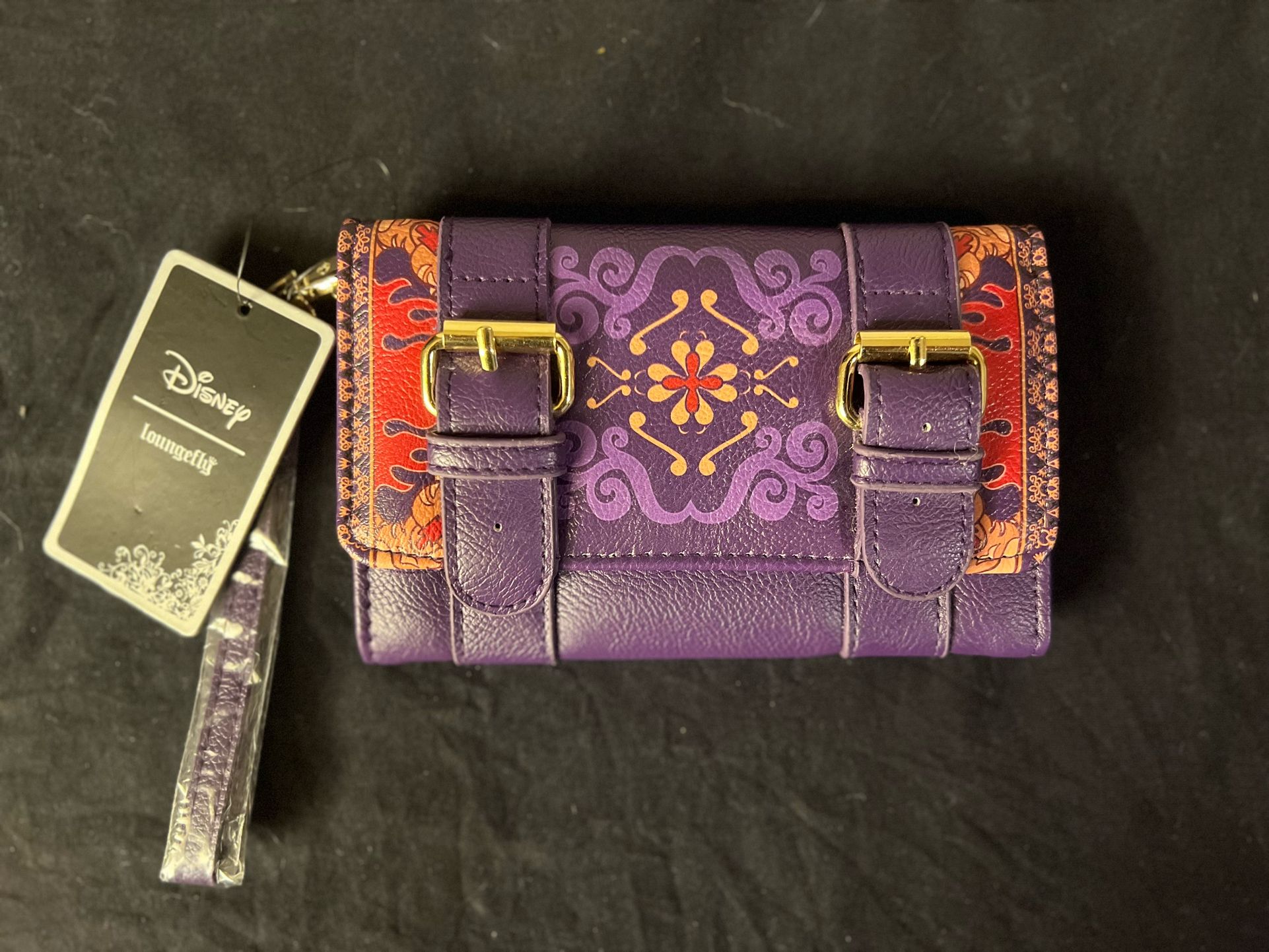 Disney Loungefly Aladdin Magic Carpet Wallet Wristlet NWT Hot Topic