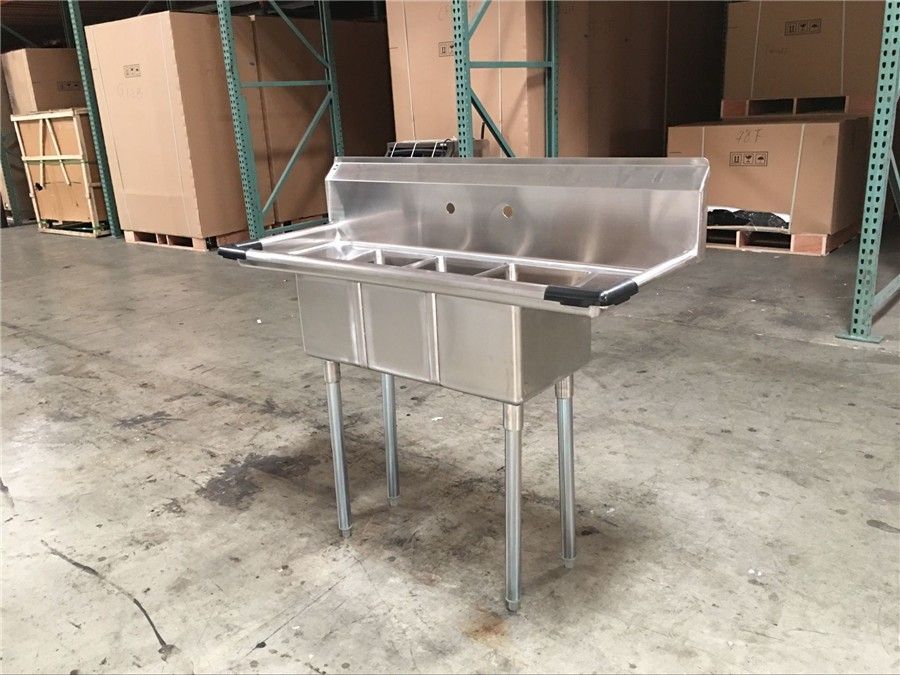 C3T101410-10LR 50 ins Stainless Steel 3 Compartment Sink NSF