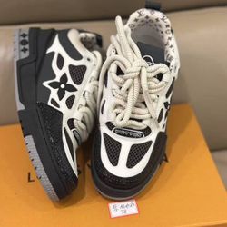 Louis Vuitton Skate Sneakers Black And White
