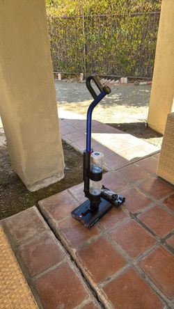 Dyson mop