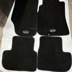 NRG Innovations Floor Mat Universal Fit For Infiniti 